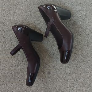 NEW Clarks burgundy pump 8M